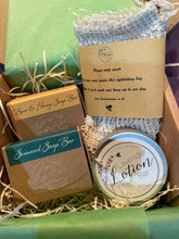 Load image into Gallery viewer, In the shower Bee Clean Gift Box
