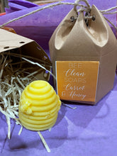 Load image into Gallery viewer, BeeHive - add some luxurious novelty to your bathroom
